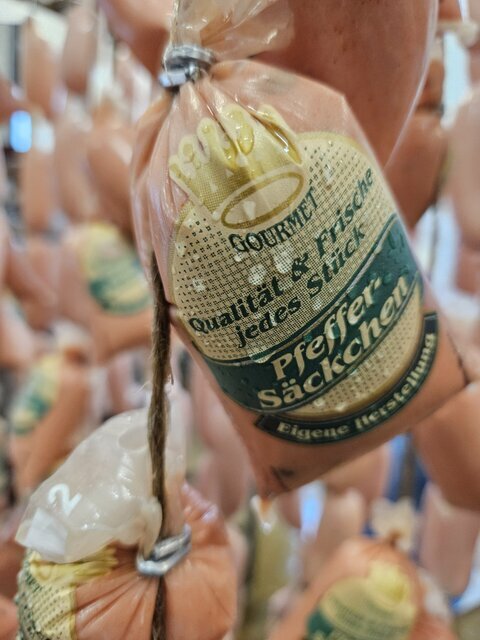 Auch im Onlineshop zu finden, lecker Pfeffersäckchen mit ganzen Pfefferkörnern.